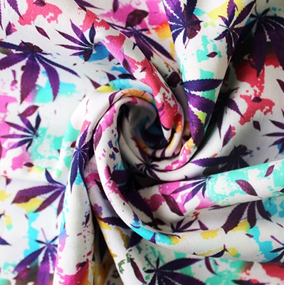 100% Cotton Print em271011 Happy Leaves Multi