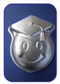 Graduation Cake Tin