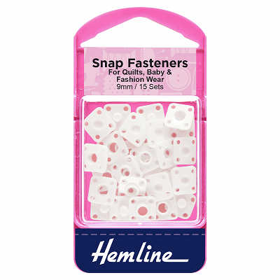 H423 Snap Fasteners: Sew-on: Derlin (Plastic): 9mm: Pack of 15