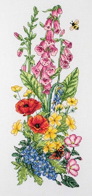 Counted Cross Stitch Kit: Floral Collection: Cottage Garden Floral - PCE971