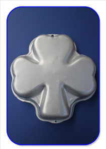 Shamrock Cake Tin