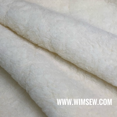 Sherpa Fleece (Faux Sheep Skin) - Cream - 1m or 0.5m (EP) 
