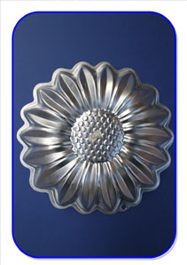 Sunflower Cake Tin