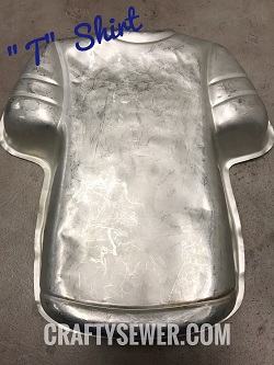 "T" Shirt Cake Tin 