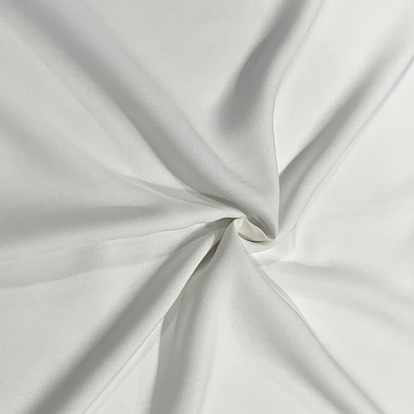 Plain Viscose Poplin - 01VCPOPLIN - Ivory.