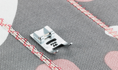 Brother HH - 5 Hole Cording Foot - f071xc1962-052